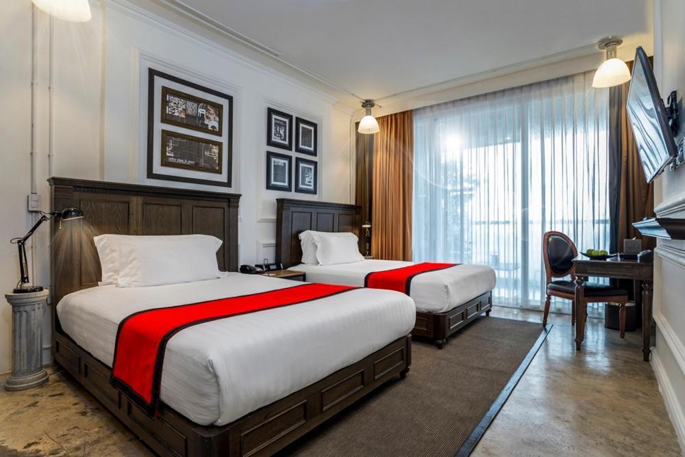 Pattaya Modus Beachfront Resort Ngoại thất bức ảnh