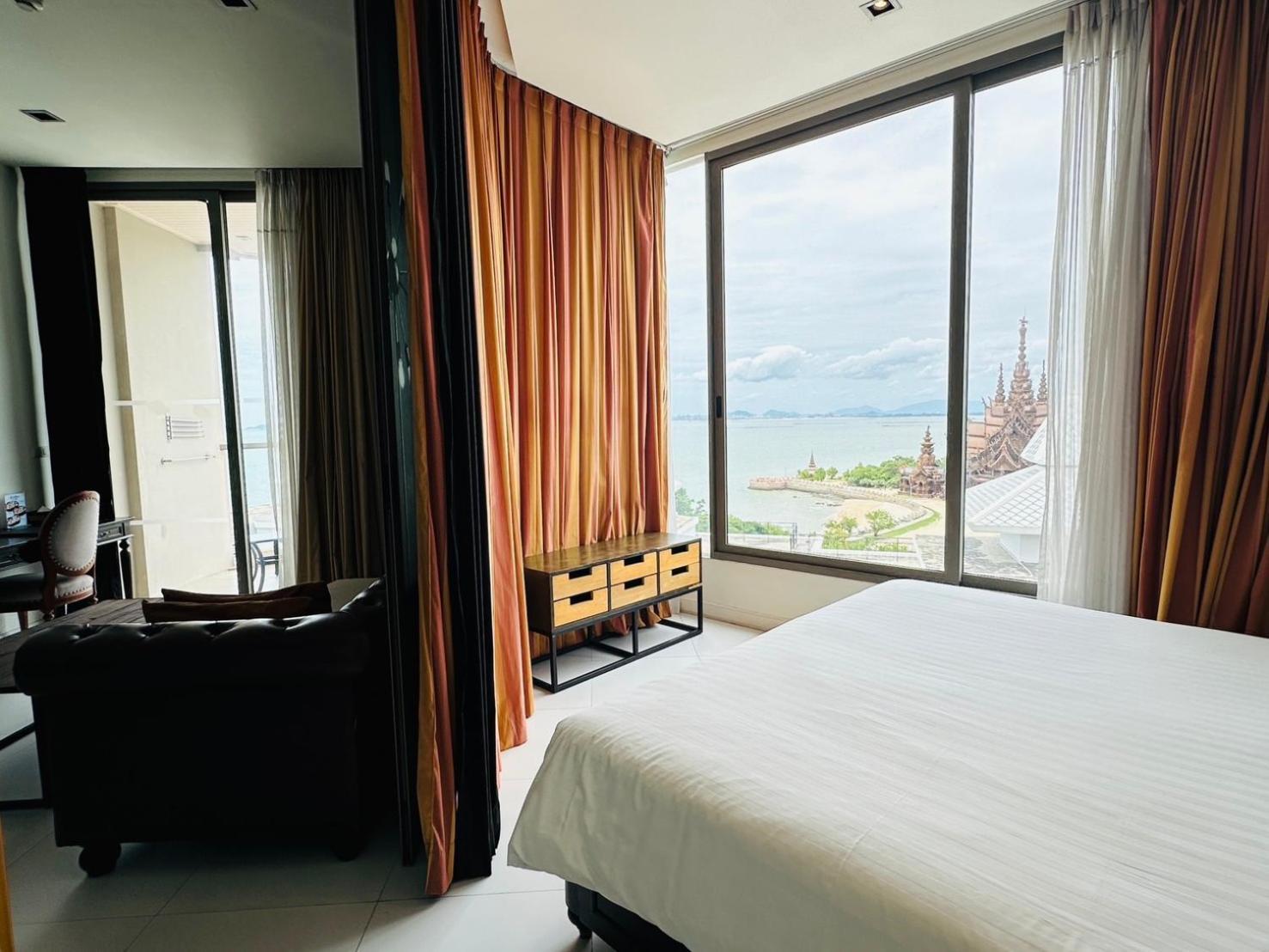 Pattaya Modus Beachfront Resort Ngoại thất bức ảnh